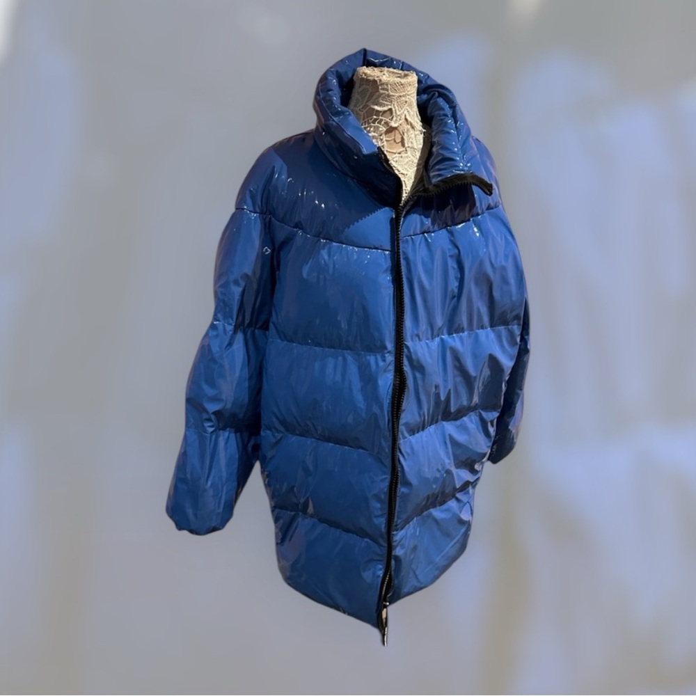 Juicy couture, puffy warm oversized winter coat!